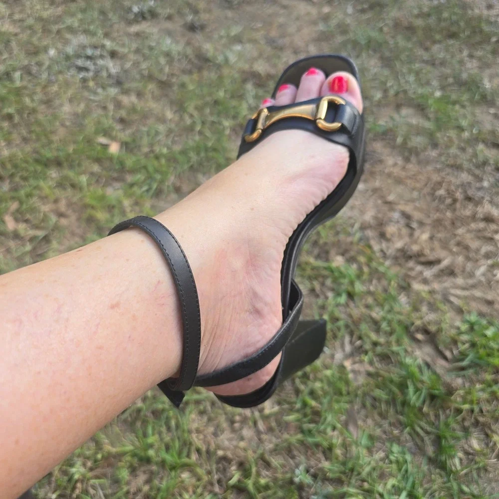Jeffrey Campbell ‎ Ankle Strap Block heel Sandal  In Black Leather Sz 8.5